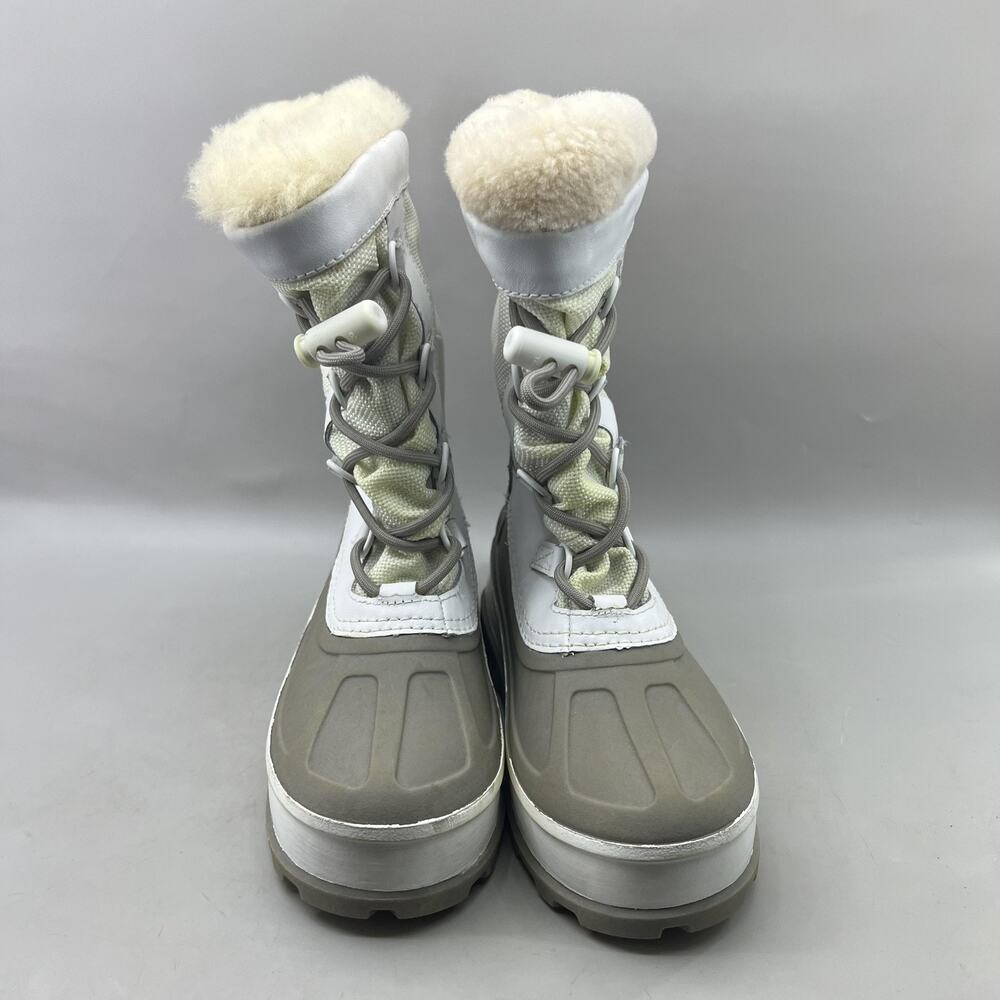 UGG Winter Snow Boots Kids Size 4 White Shearling Wool Comfort Lined Shoes NWD - Picture 2 of 10